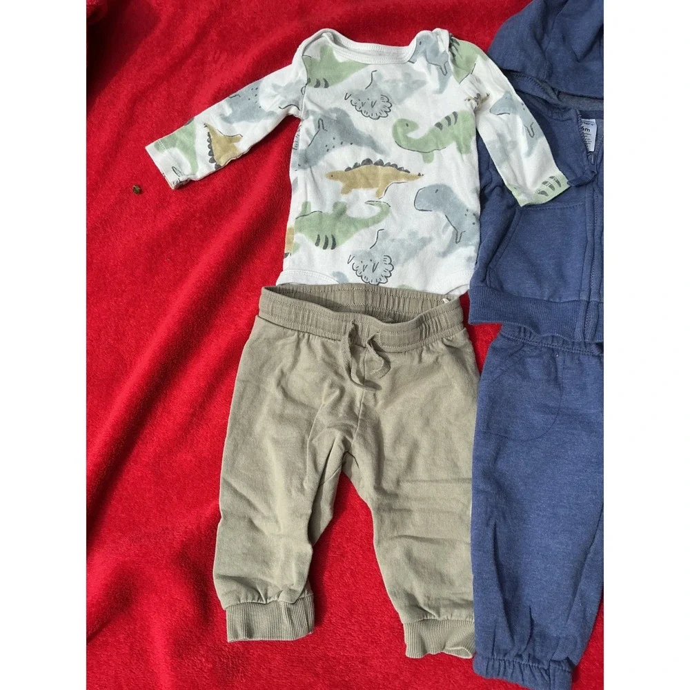 Carter's H&M Baby Boy Outfit Set Bundle 6M Blue Grey Dinosaur Car 7pc Good